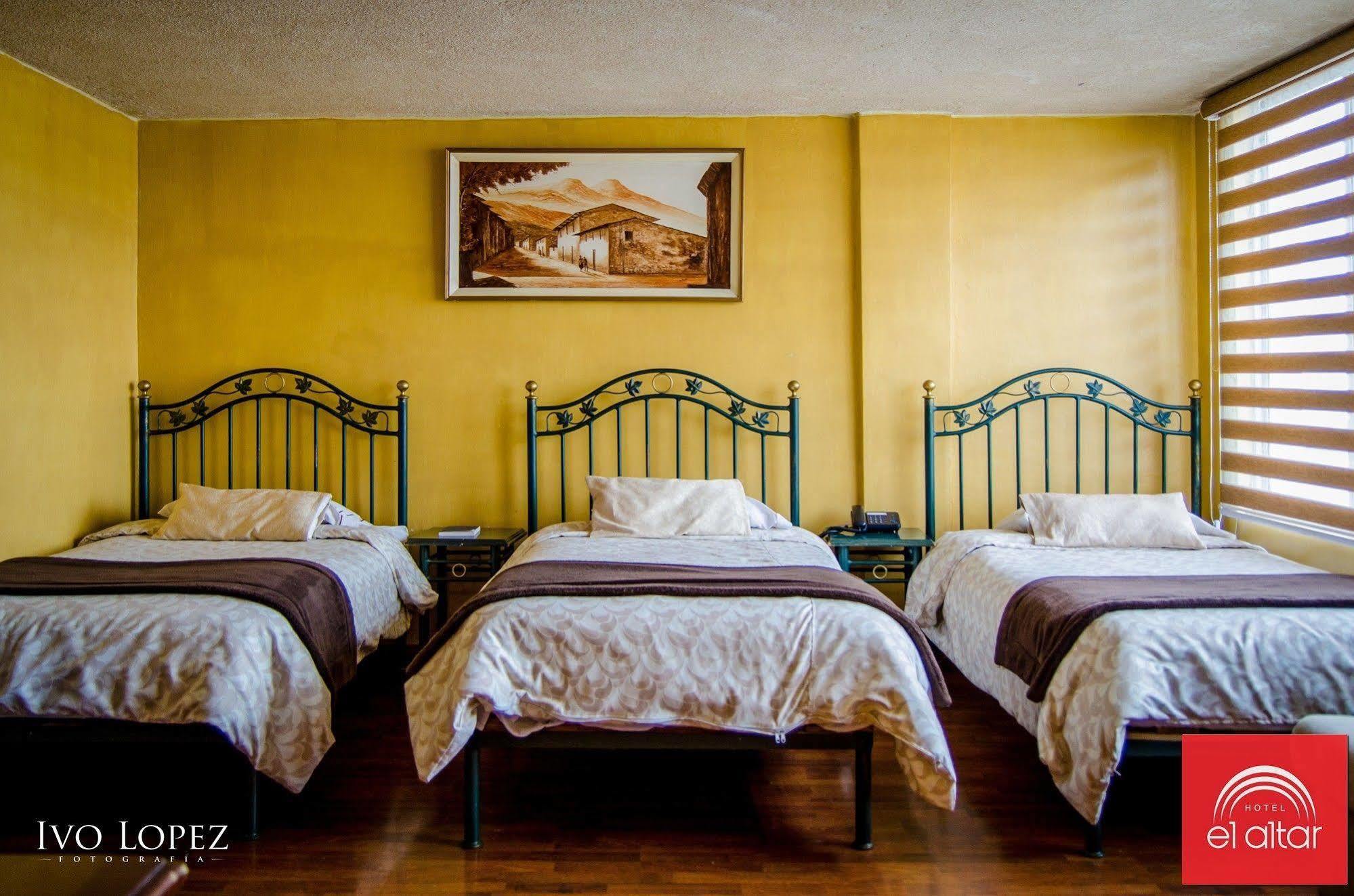 ריובמבה Hotel El Altar מראה חיצוני תמונה