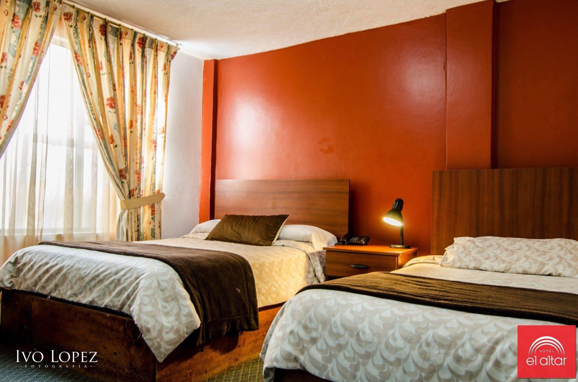 ריובמבה Hotel El Altar מראה חיצוני תמונה