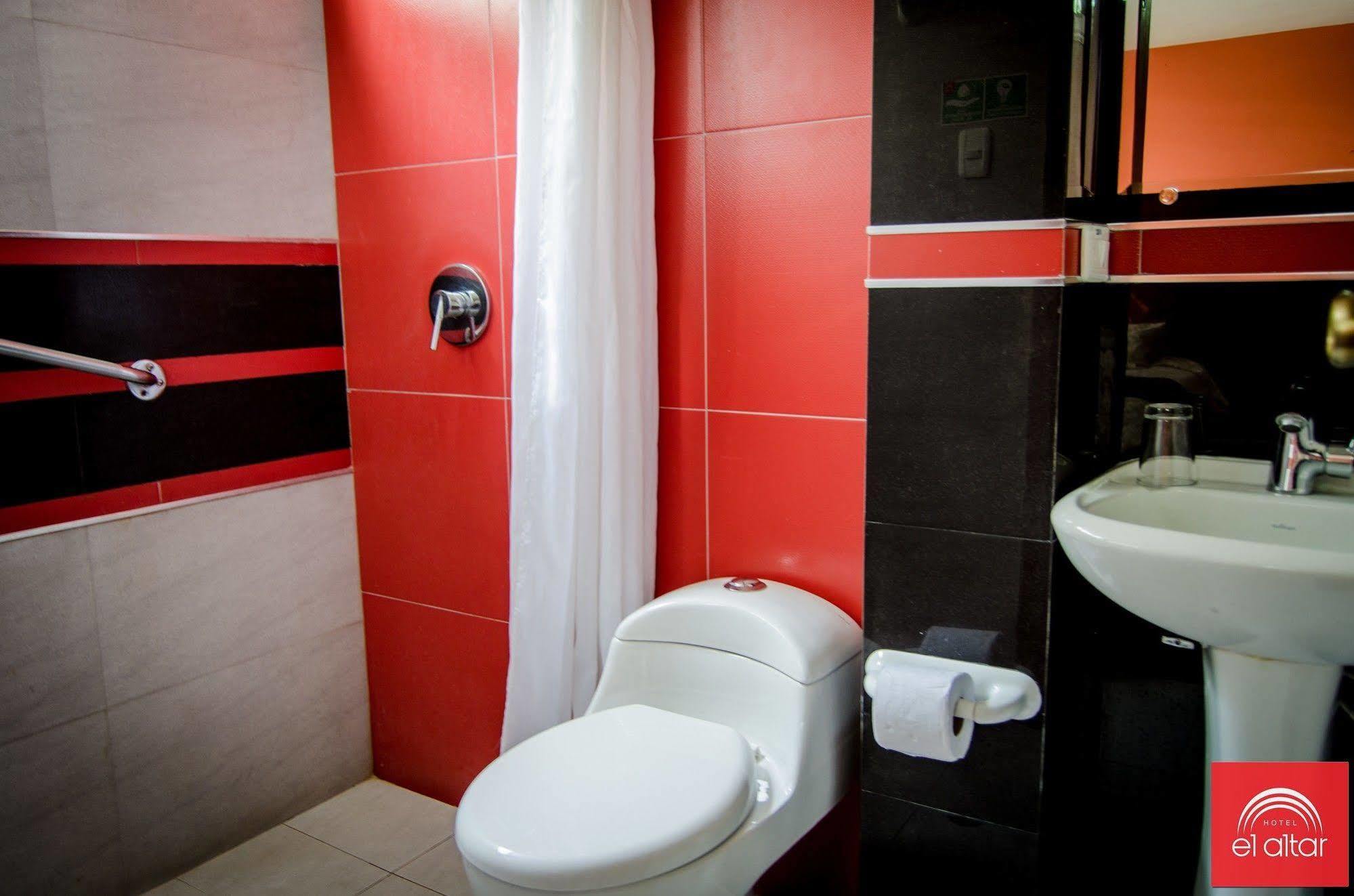 ריובמבה Hotel El Altar מראה חיצוני תמונה