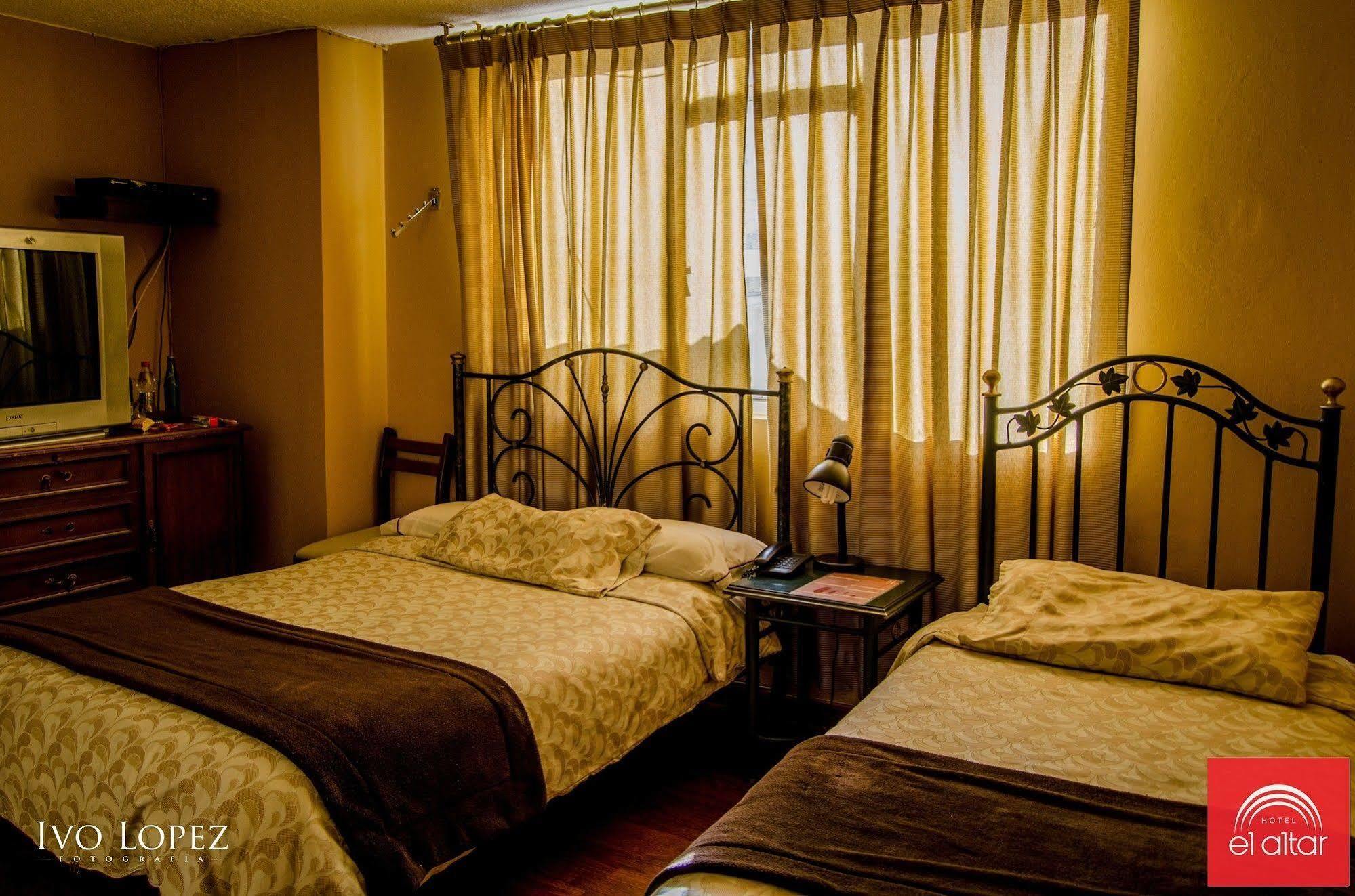 ריובמבה Hotel El Altar מראה חיצוני תמונה