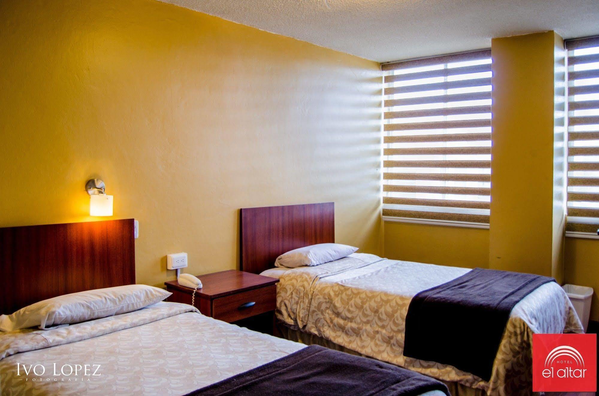 ריובמבה Hotel El Altar מראה חיצוני תמונה