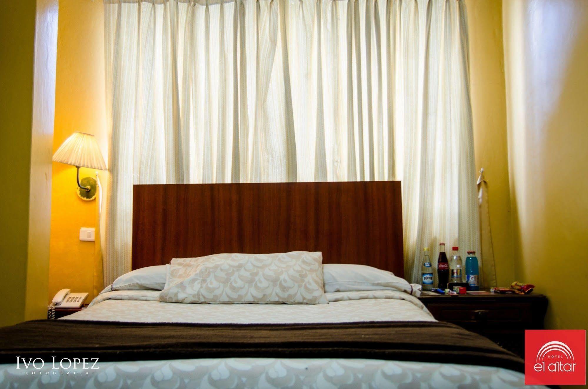 ריובמבה Hotel El Altar מראה חיצוני תמונה