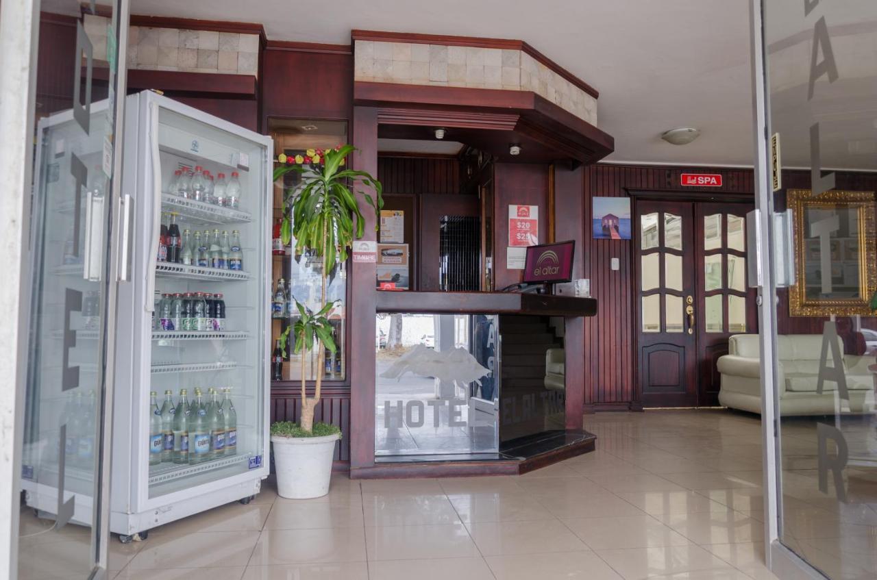 ריובמבה Hotel El Altar מראה חיצוני תמונה